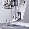 Máquina de coser y bordar HUSQVARNA® VIKING® Refurbished DESIGNER EPIC™ 2 en Indigo Ice -- Imagen del producto